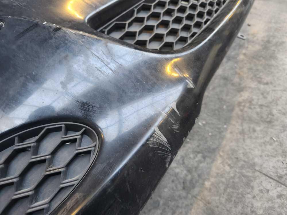 PARE CHOC AVANT TOYOTA - Vue 4